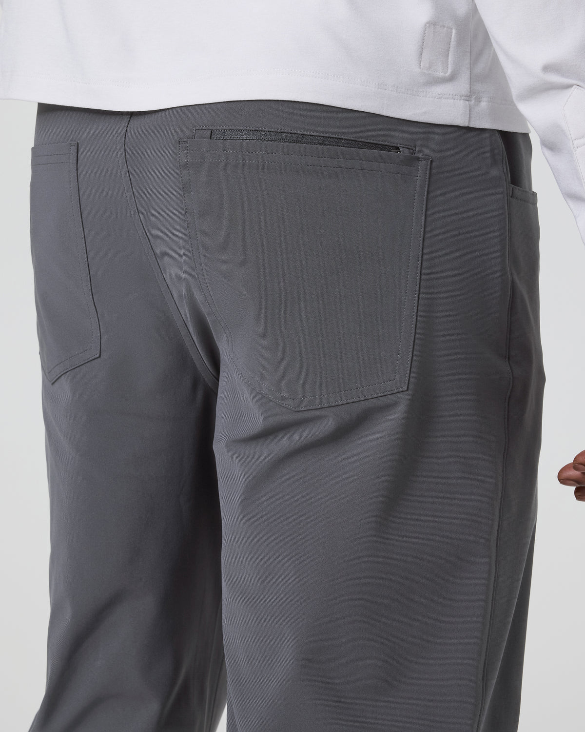 Meta Pant Classic Fit 30" Charcoal - Vuori