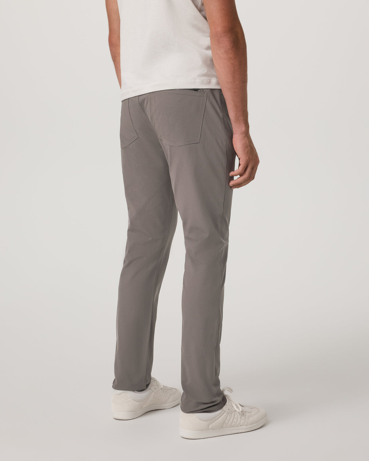 Meta Pant Athletic Slim Fit 30" Men's Warm Grey Pants - Vuori