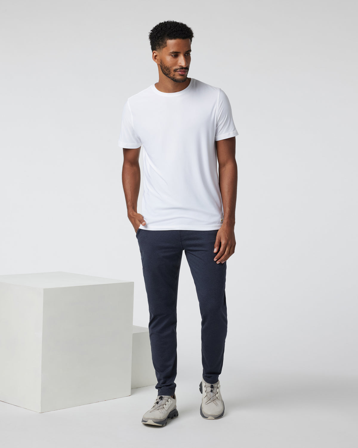 Ponto Performance Pant Men's Midnight Heather Pants - Vuori