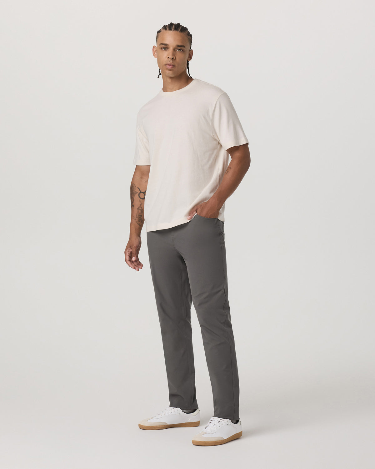 Meta Pant Classic Fit 32" Men's Warm Grey 5-Pocket Pants - Vuori