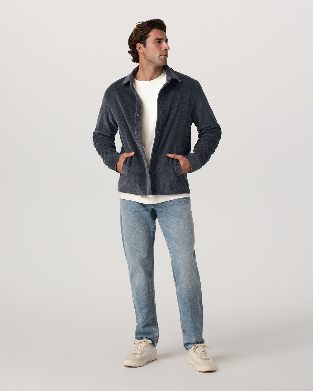 Vuori Vintage Jean Classic Fit 30" Light Wash Denim - Vuori