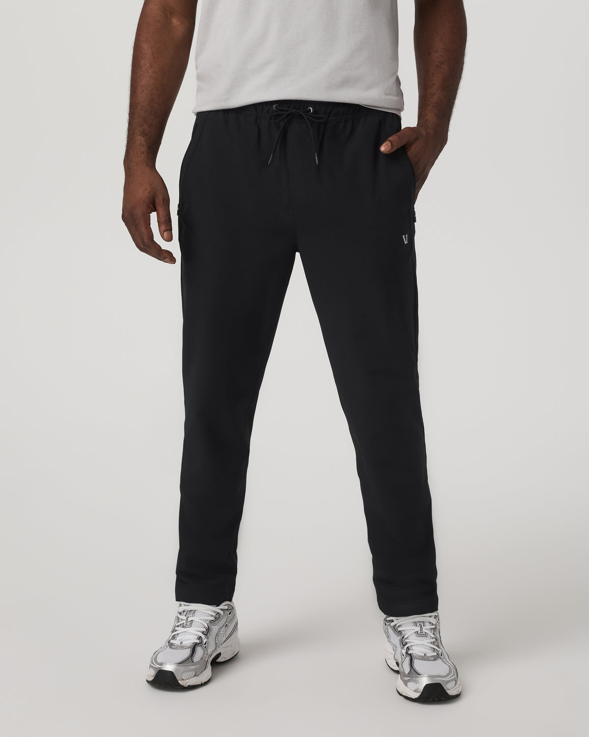 Train Tech HD Pant Classic 29" Men's Black Pants - Vuori
