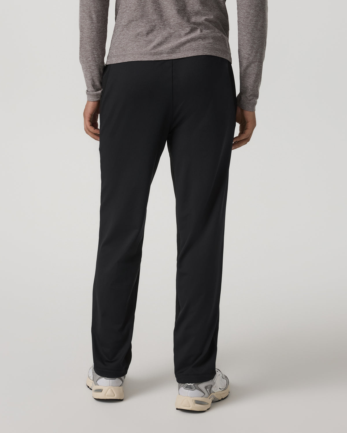Sunday Performance Track Pant 30" Men's Black Pants - Vuori