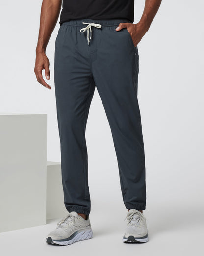 Kore Jogger Men's Charcoal Workout Joggers - Vuori
