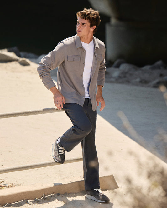 Meta Pant Relaxed Fit 32" Charcoal - Vuori