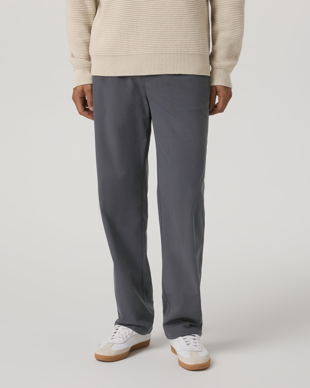 Meta Pant Relaxed Fit 32" Charcoal - Vuori