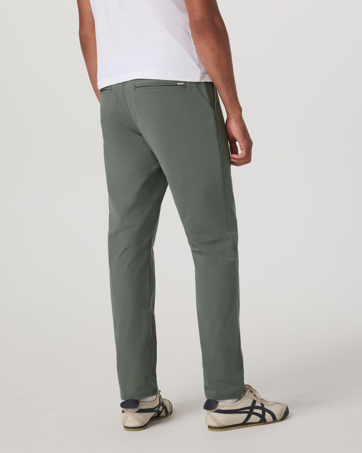 Meta Trouser Classic Fit 32" Men's Light Oregano Pants - Vuori