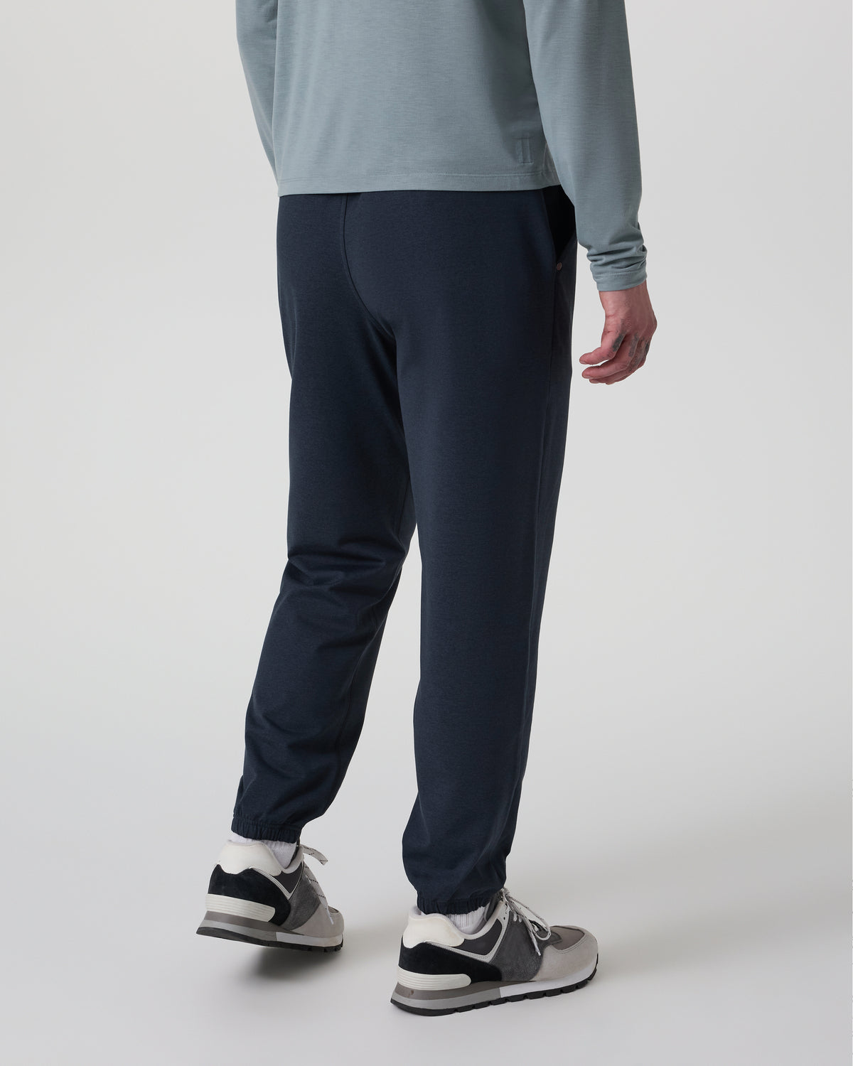 Coronado Performance Sweatpant Classic 28" Midnight Heather - Vuori