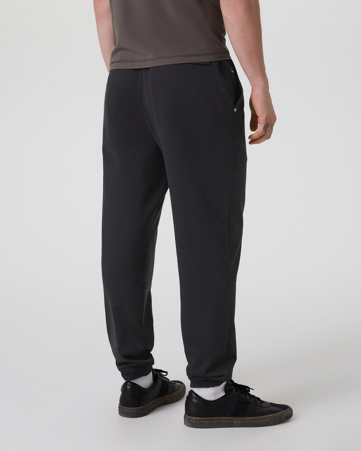 Coronado Performance Sweatpant Classic 28" Black Heather - Vuori