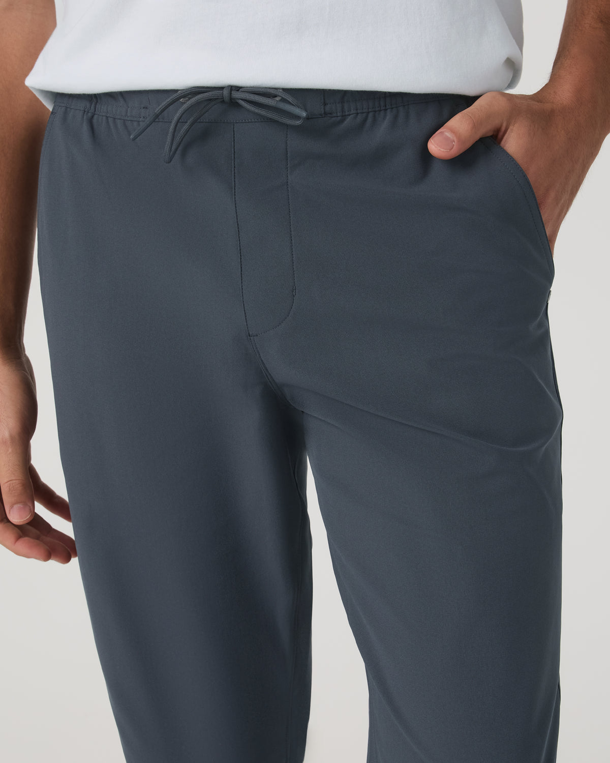 Meta Elastic Waist Pant Classic Fit Men's Charcoal Pants - Vuori