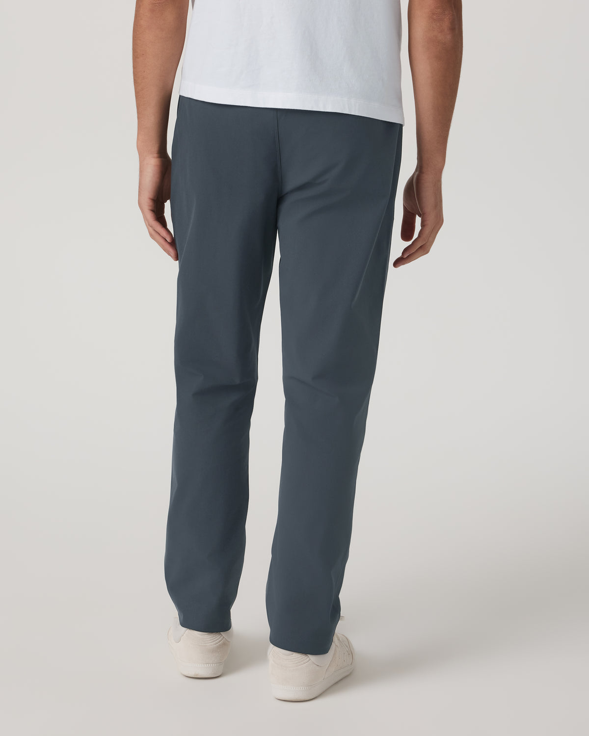 Meta Elastic Waist Pant Classic Fit Men's Charcoal Pants - Vuori