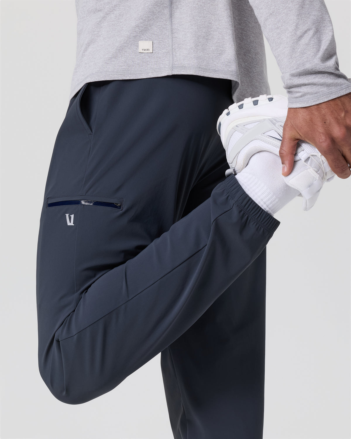 Fleet Sport Jogger Men's Navy Lightweight Joggers - Vuori