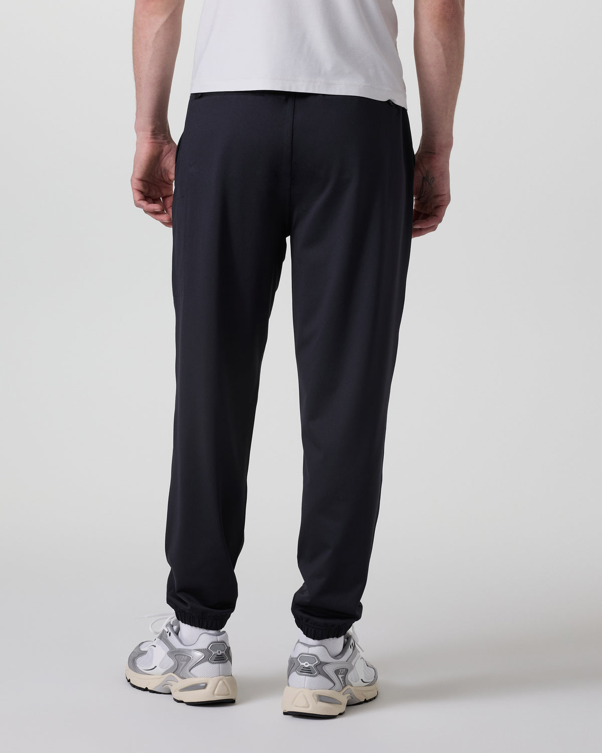 Sunday Performance Sweatpant Classic 30" Black - Vuori