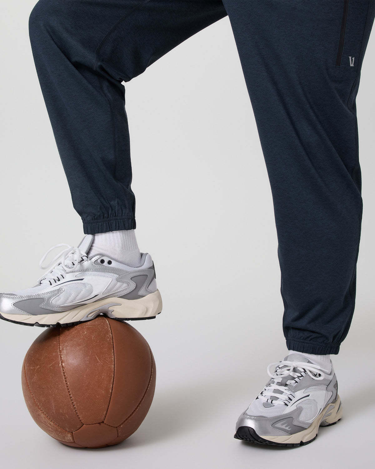 Sunday Performance Sweatpant Classic 30" Ink Heather - Vuori