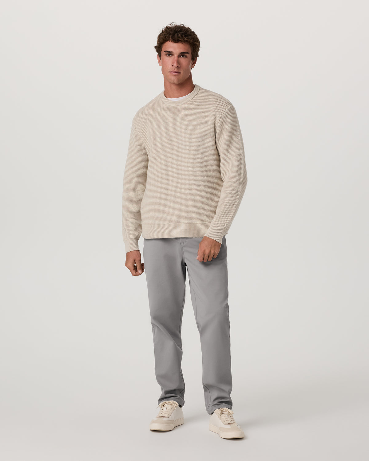 MetaTwill Pant Classic Fit 32" Men's Shiitake Pants - Vuori