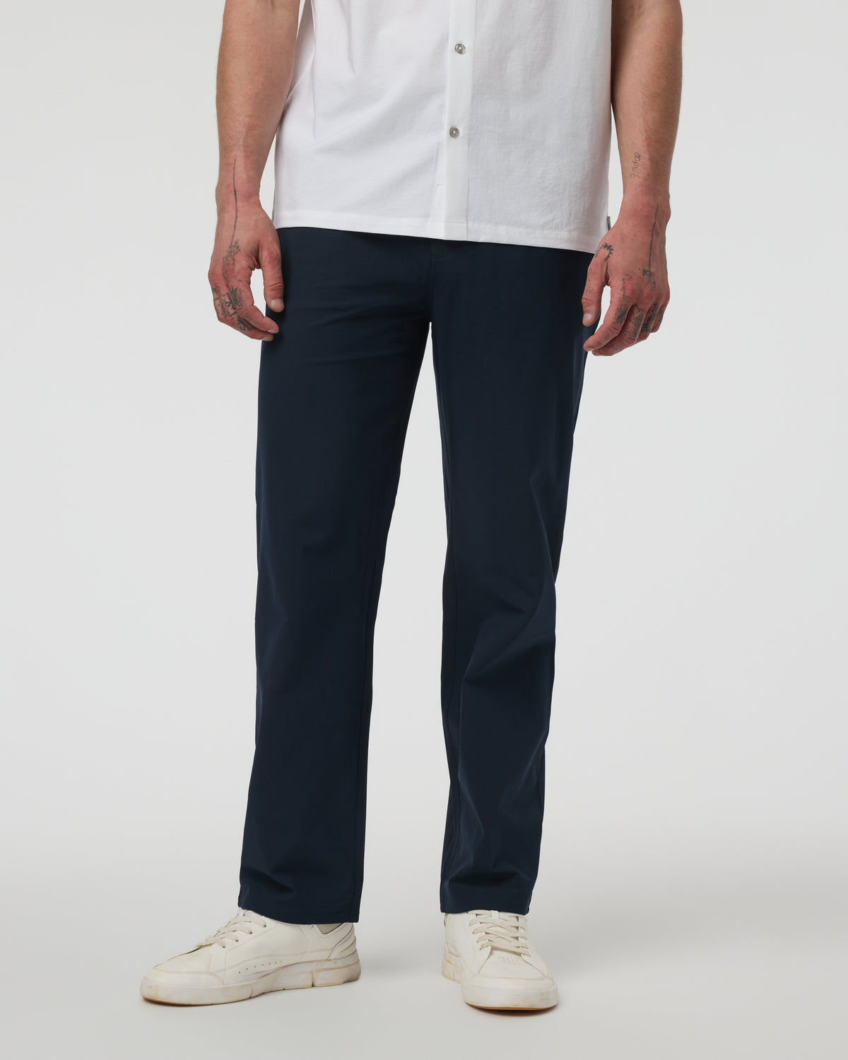 Meta Pant Relaxed 30" Ink - Vuori