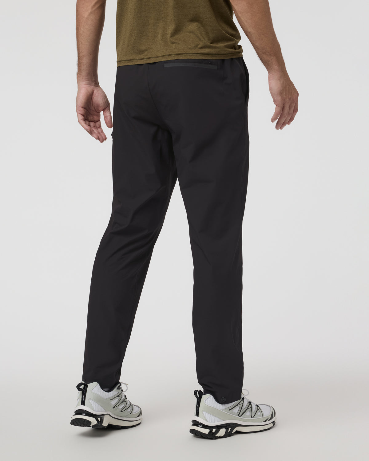 Grafton Pant Unlined Classic Fit 30" Black - Vuori