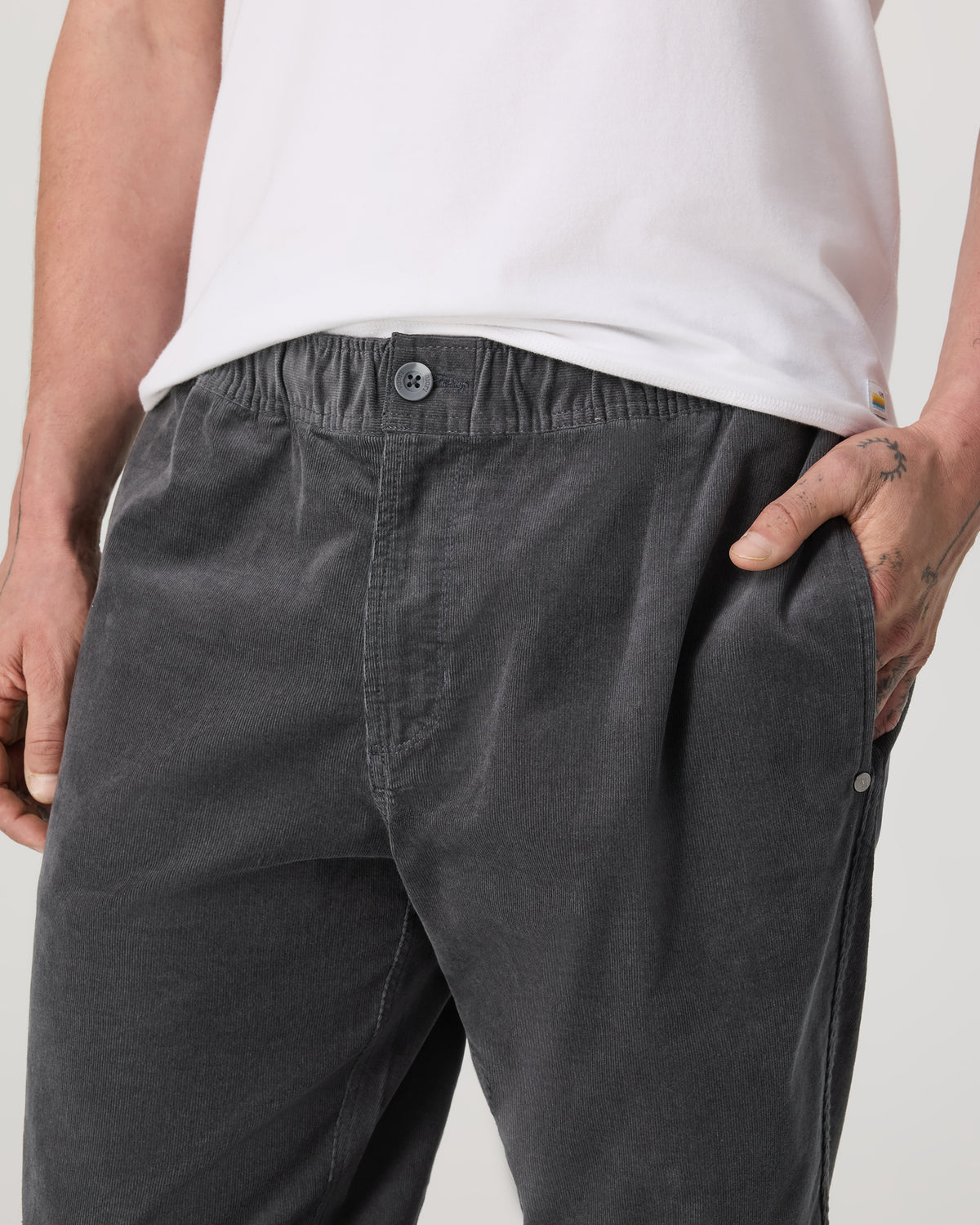 Men's Optimist Elastic Waist Pant Classic Fit Charcoal - Vuori