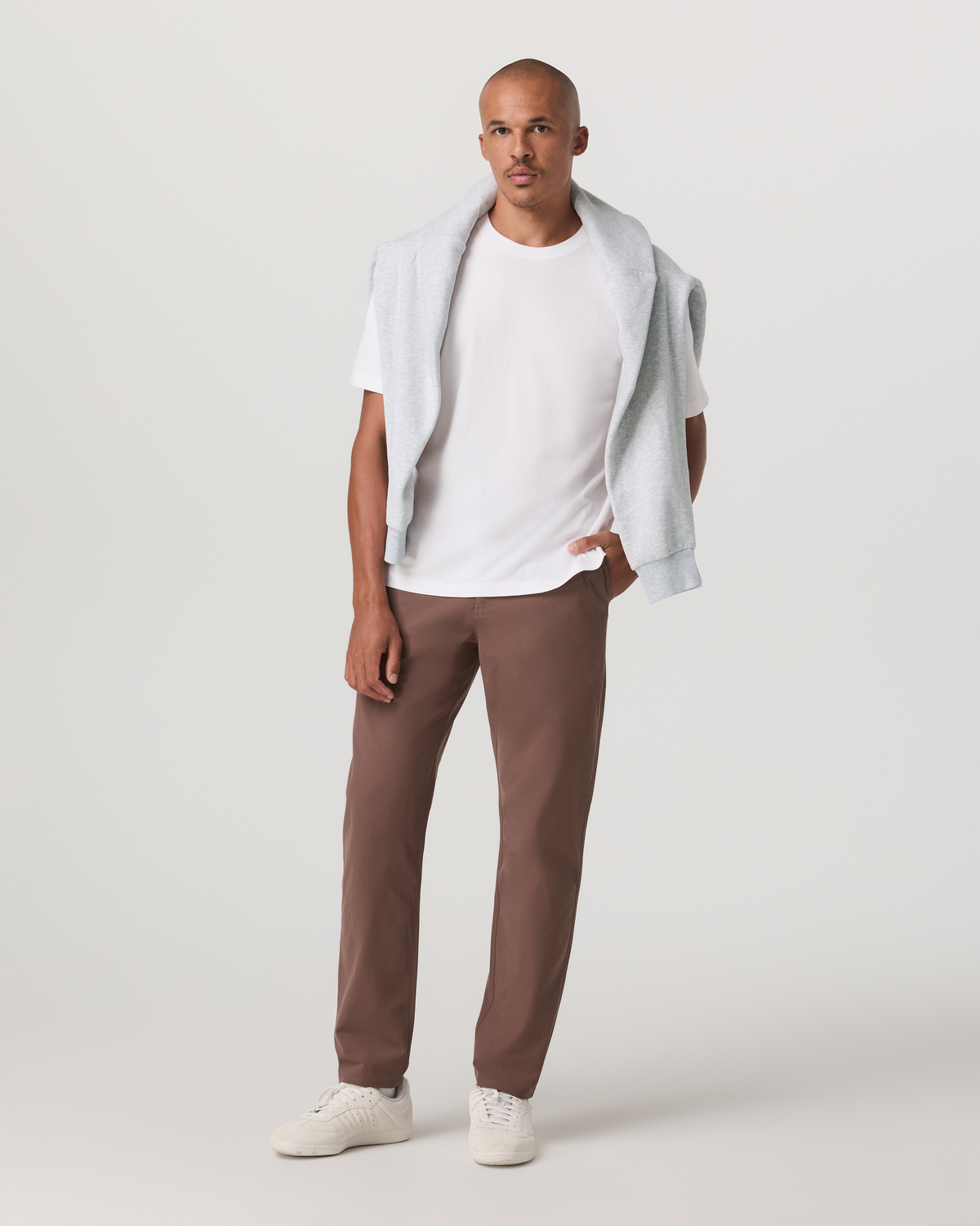 Meta Trouser Classic Fit 32" Men's Sable Tailored Pants - Vuori
