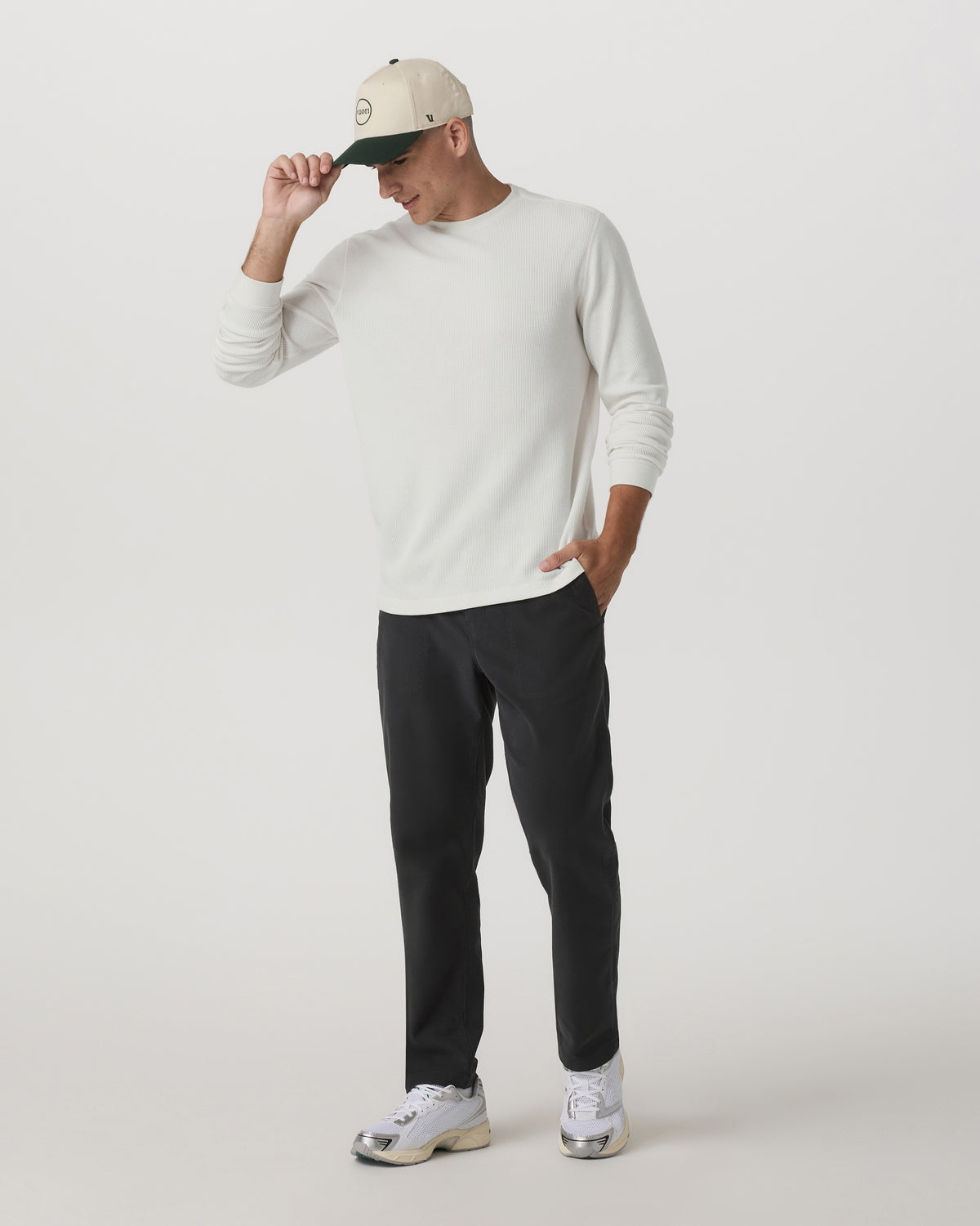 Ridge Pant Classic Fit Washed Black Casual Utility Pants - Vuori