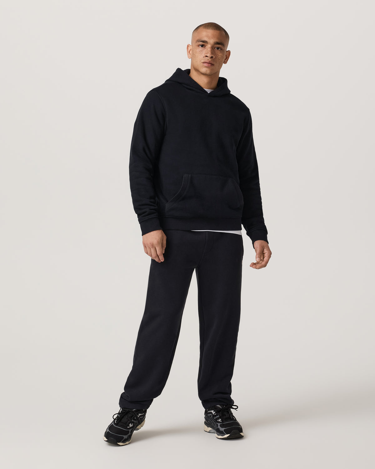 Men's Seaside Straight Leg Sweatpant 30” Black - Vuori