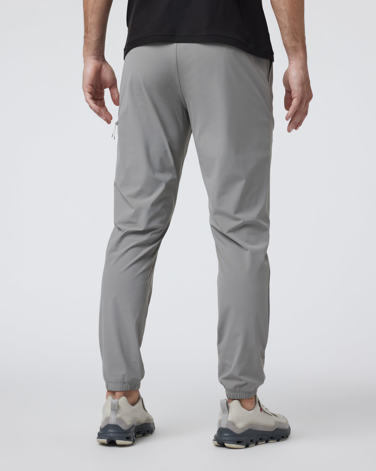 Fleet Sport Jogger Men's Shiitake Lightweight Joggers - Vuori
