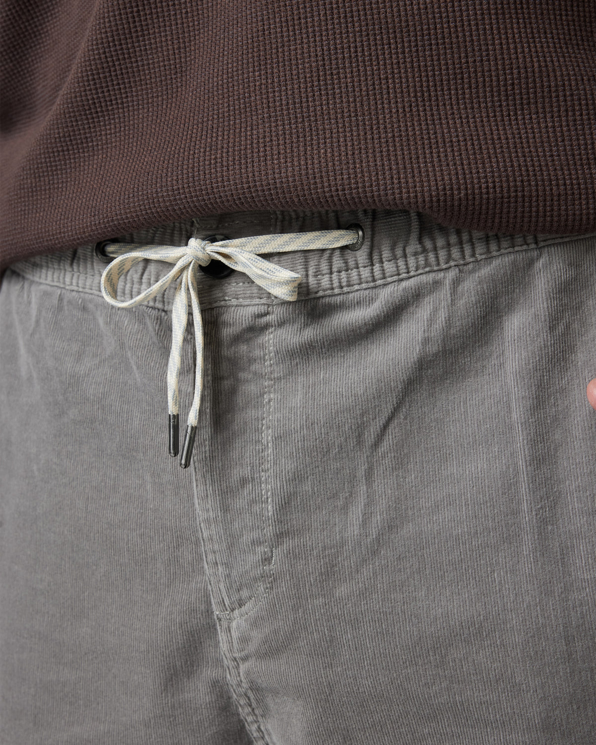 Optimist Pant Men's Shiitake Corduroy Pants - Vuori