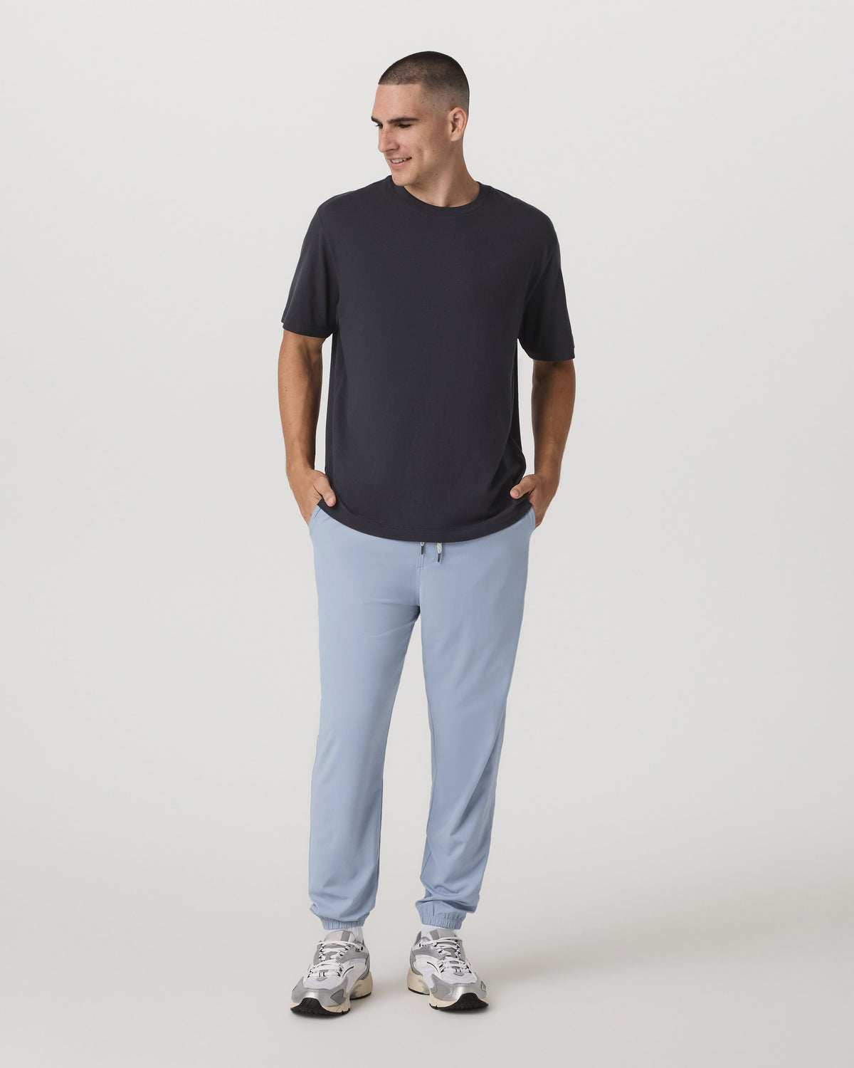 Kore Jogger Lined 28" Men's Blue Dusk Joggers - Vuori