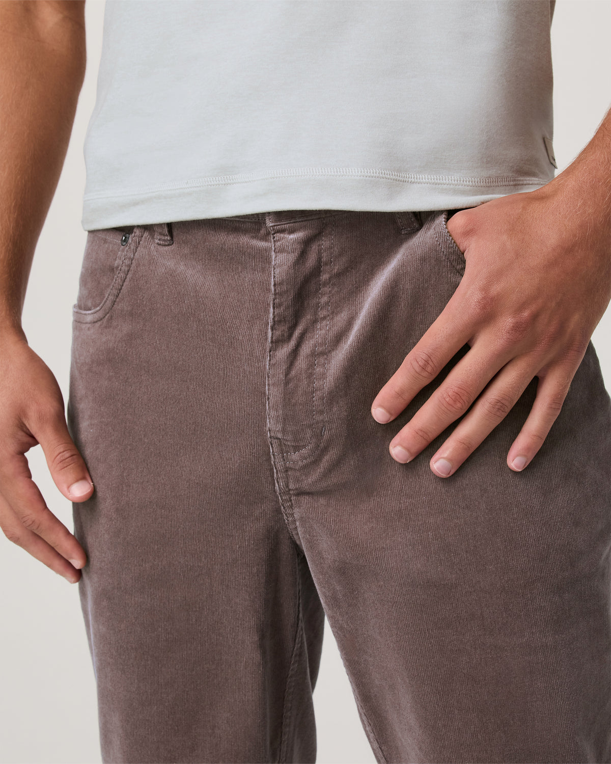 Optimist 5 Pocket Cord Pant Athletic Slim Fit Huckleberry - Vuori