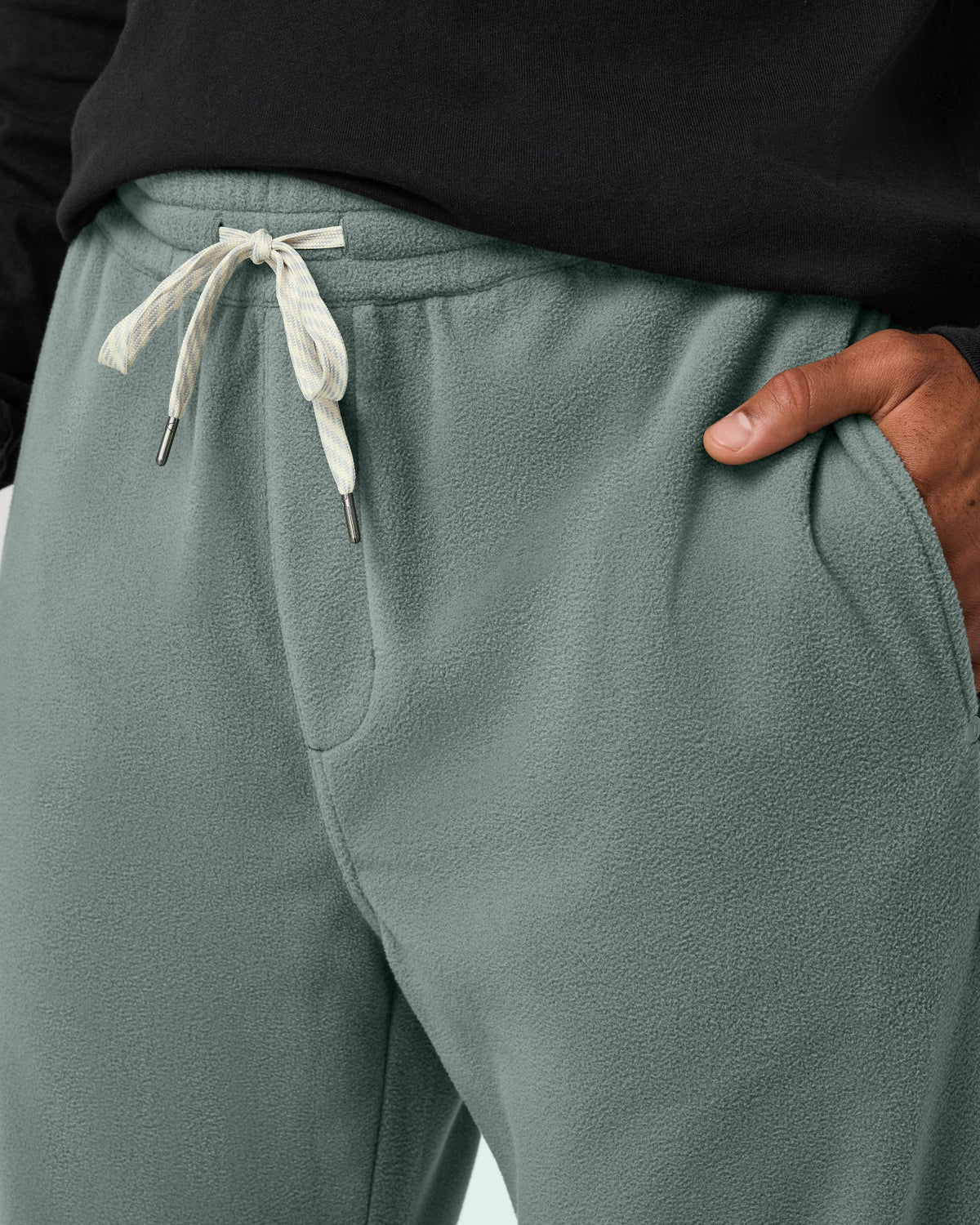 Aspen Sweatpant Men's Classic-Fit Sweats in Marsh - Vuori