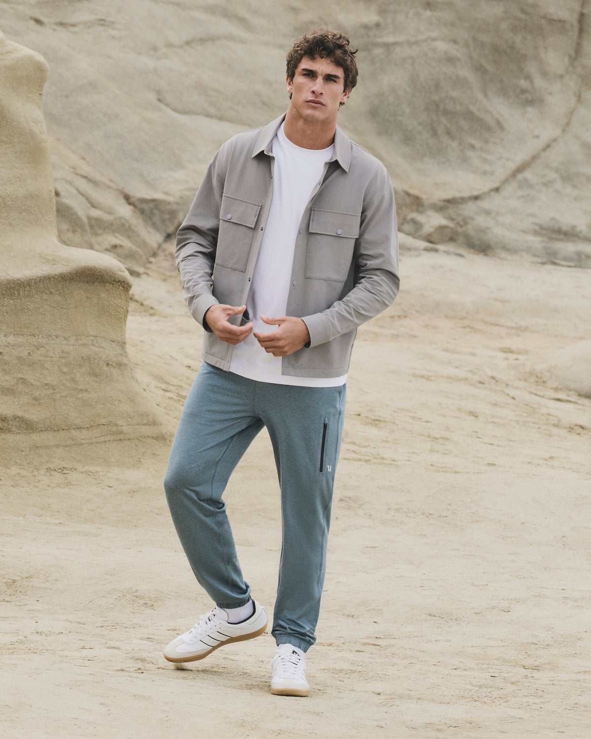 Sunday Performance Sweatpant 28" Men's Smoke Blue Pant - Vuori
