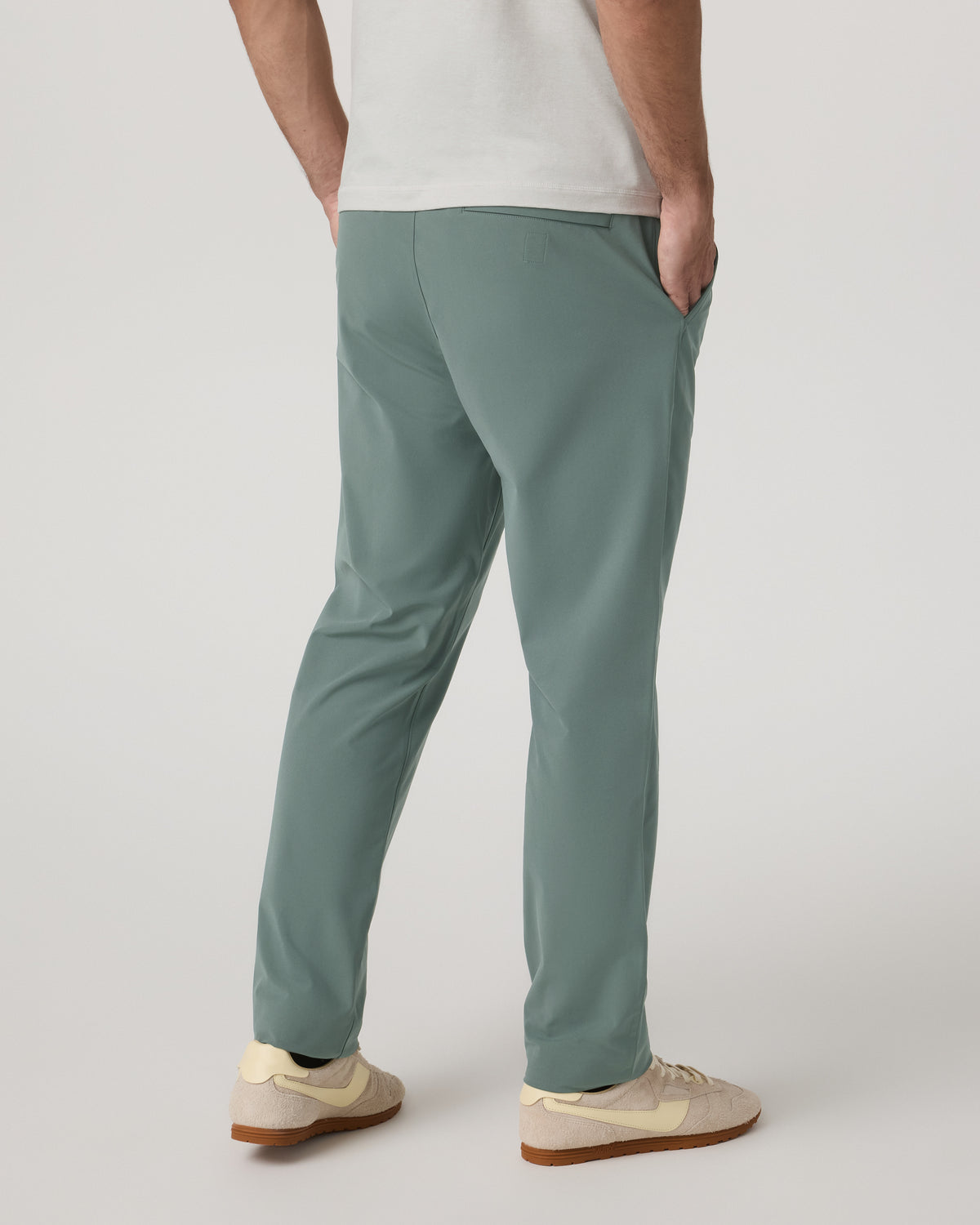 Meta Elastic Waist Pant Classic Fit Men's Marsh Pants - Vuori