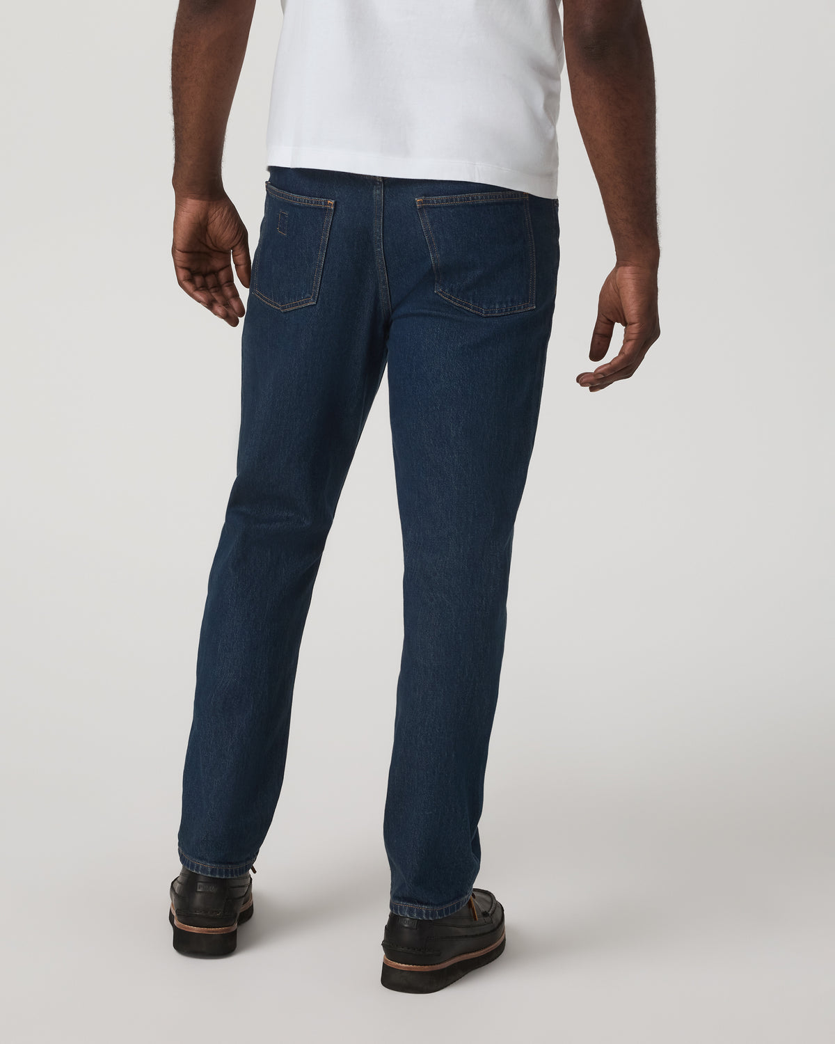 Vuori Vintage Jean Classic Fit 32" Men's Rinse Denim - Vuori
