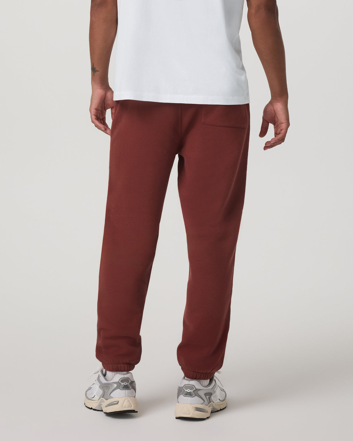 Seaside Sweatpant 28" Men's Spiced Apple Sweatpant - Vuori