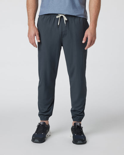 Kore Jogger Lined - Short Charcoal Workout Joggers - Vuori