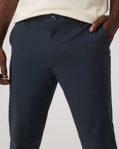 Cascade Chino Classic Fit 32" Men's Ink Pants - Vuori