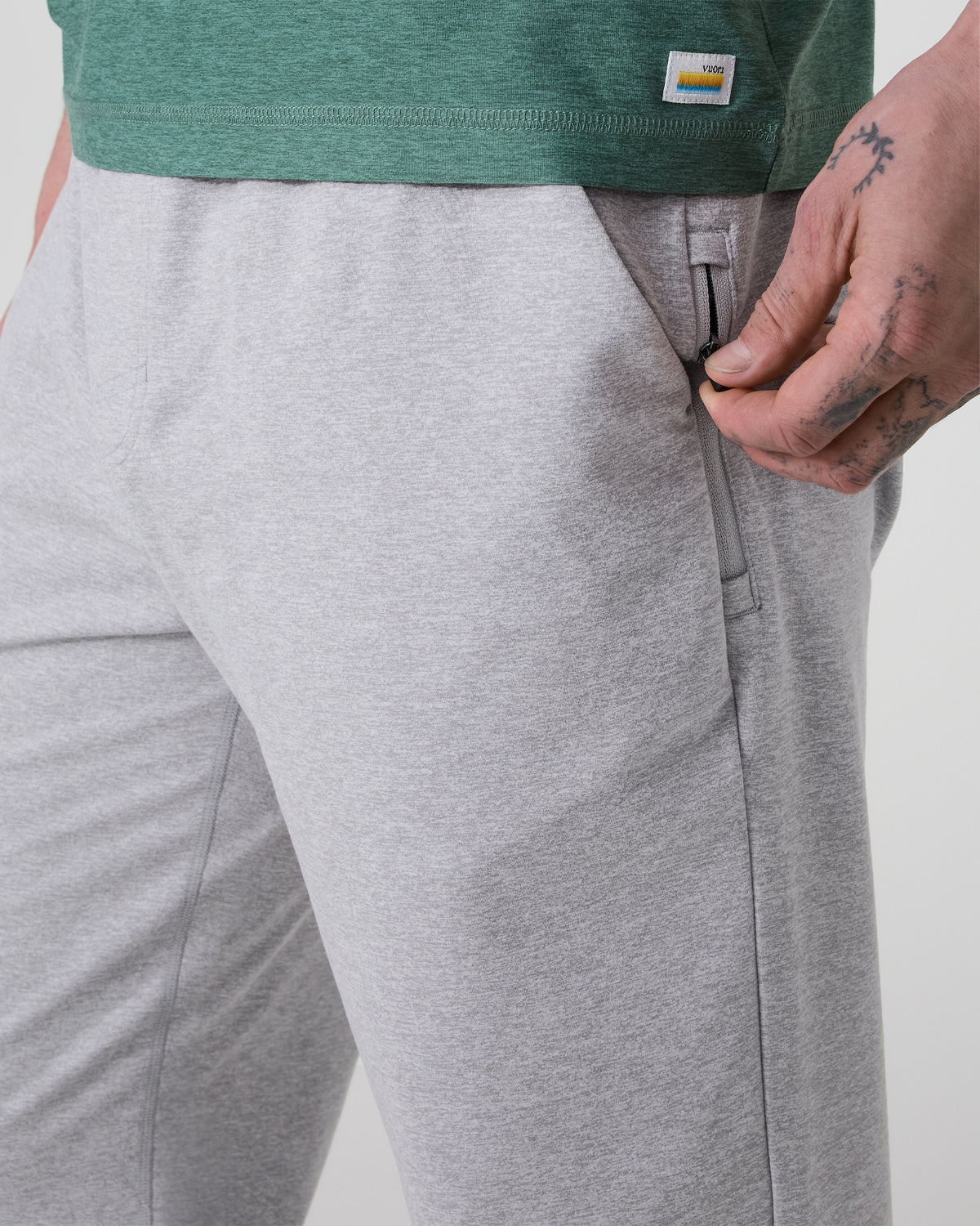 Coronado Performance Sweatpant Classic 30" Light Heather Grey - Vuori