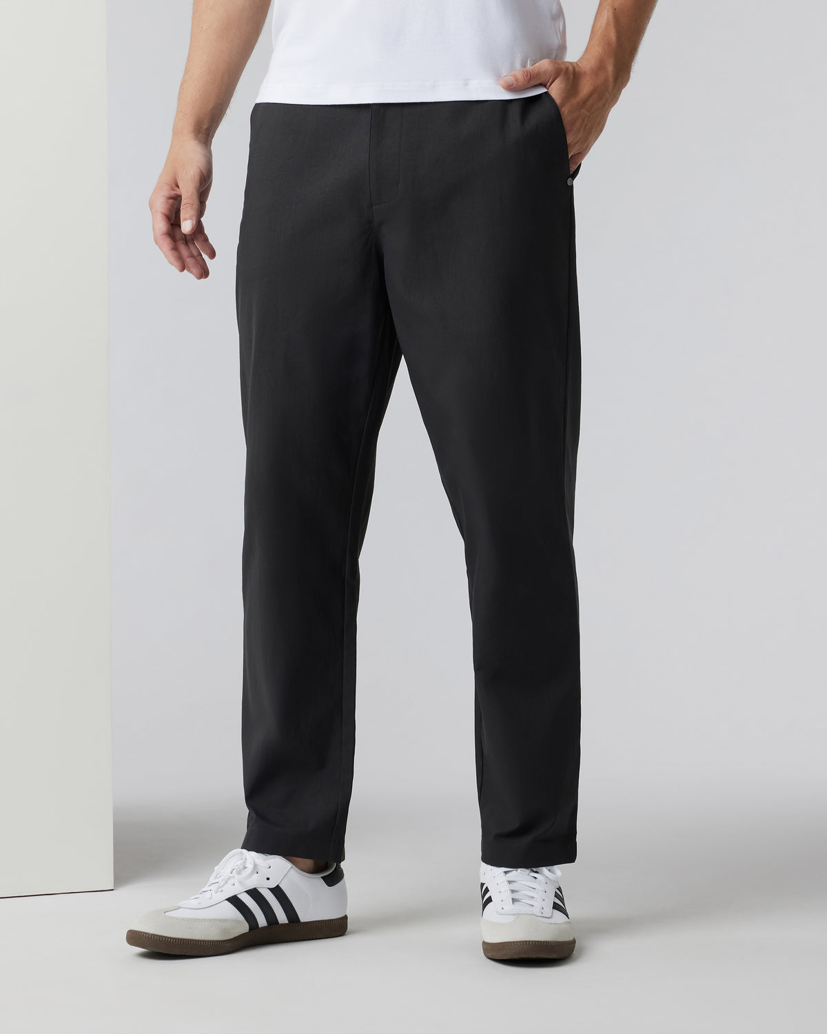 Cascade Crinkle Pant Relaxed 30" Black - Vuori