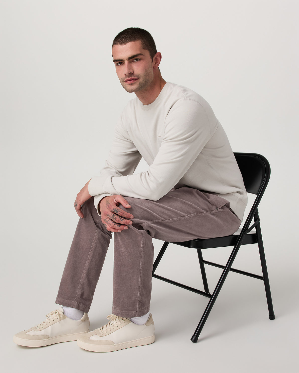 Men's Optimist Elastic Waist Pant Classic Fit Huckleberry - Vuori