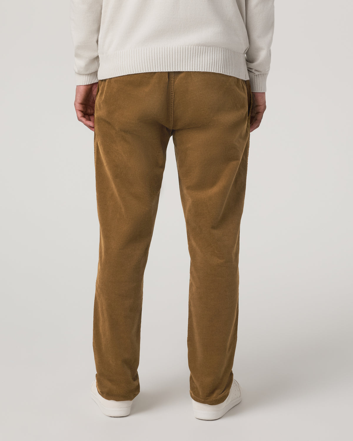 Optimist Elastic Waist Pant Classic Fit Men's Rum Pants - Vuori