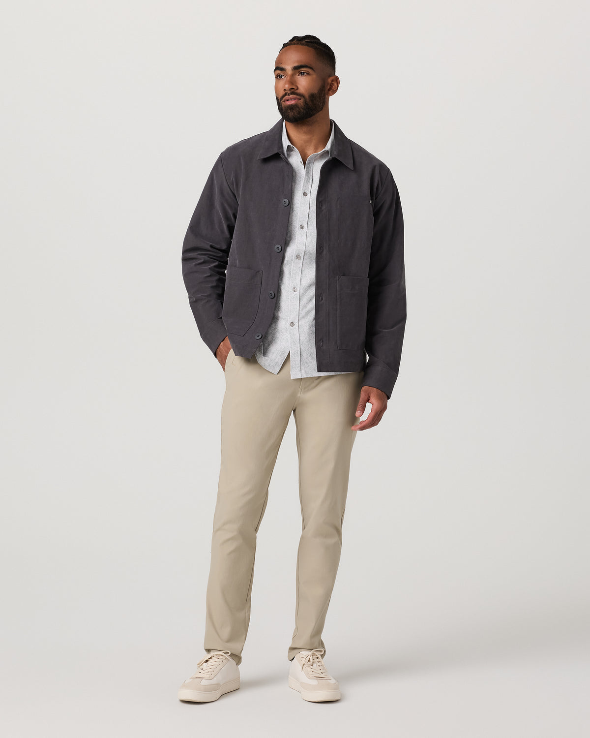 Men's Cascade Tech Chino Athletic Slim Fit 32" Trench - Vuori