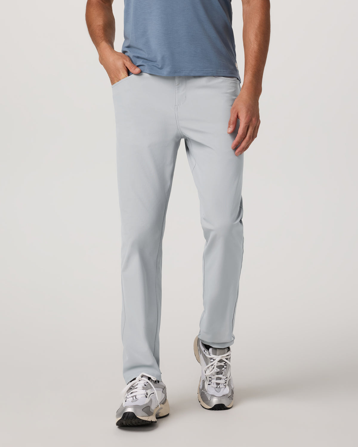 Meta Pant Classic Fit 30" Men's Sea Fog 5-Pocket Pants - Vuori