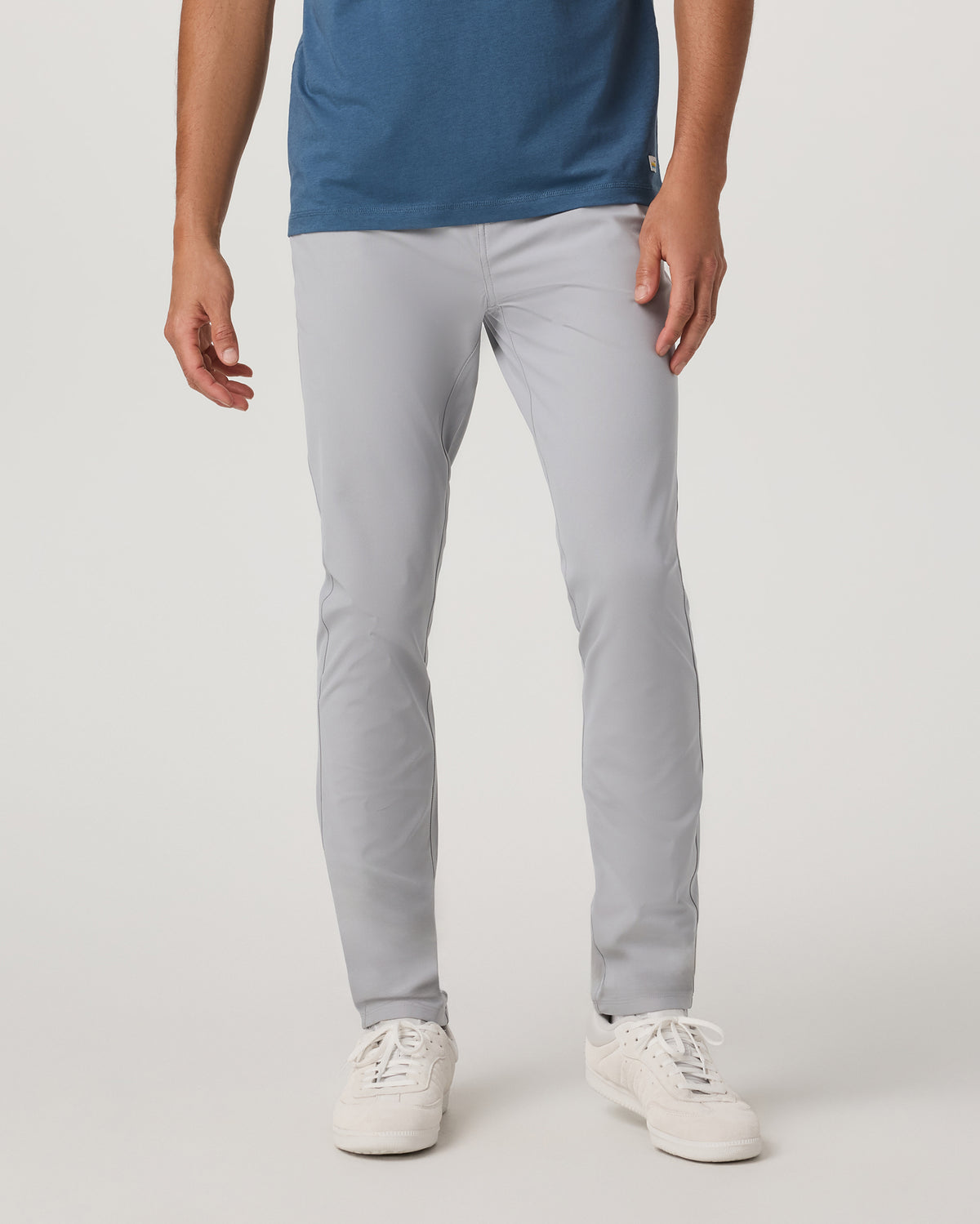 Meta Pant Athletic Slim Fit 34" Sea Fog 5-Pocket Pants - Vuori