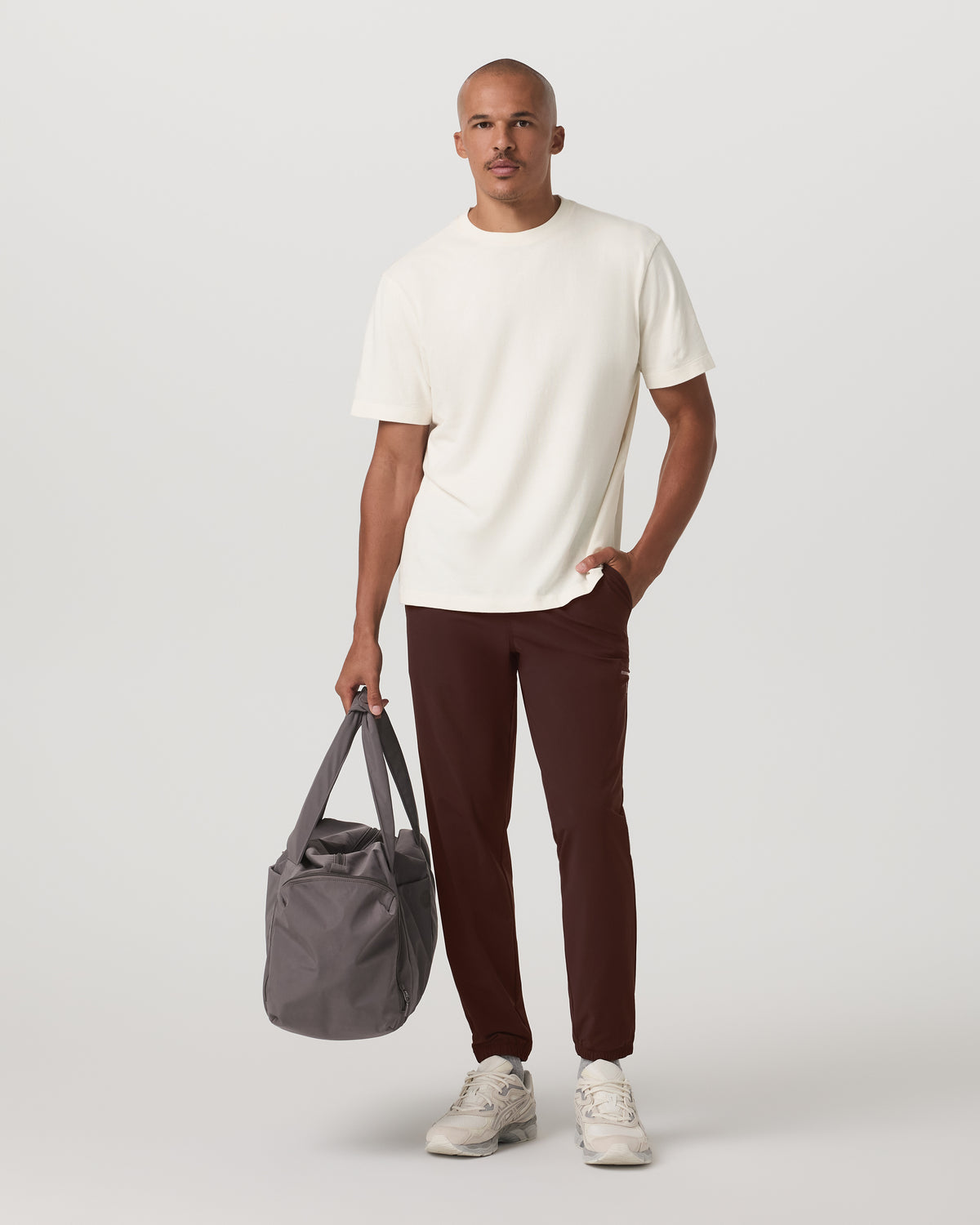 Fleet Sport Jogger 30" Men's Burgundy Joggers - Vuori