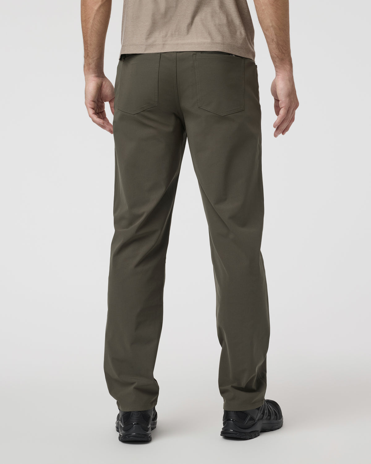 Meta Pant Relaxed 30" Dark Oregano - Vuori