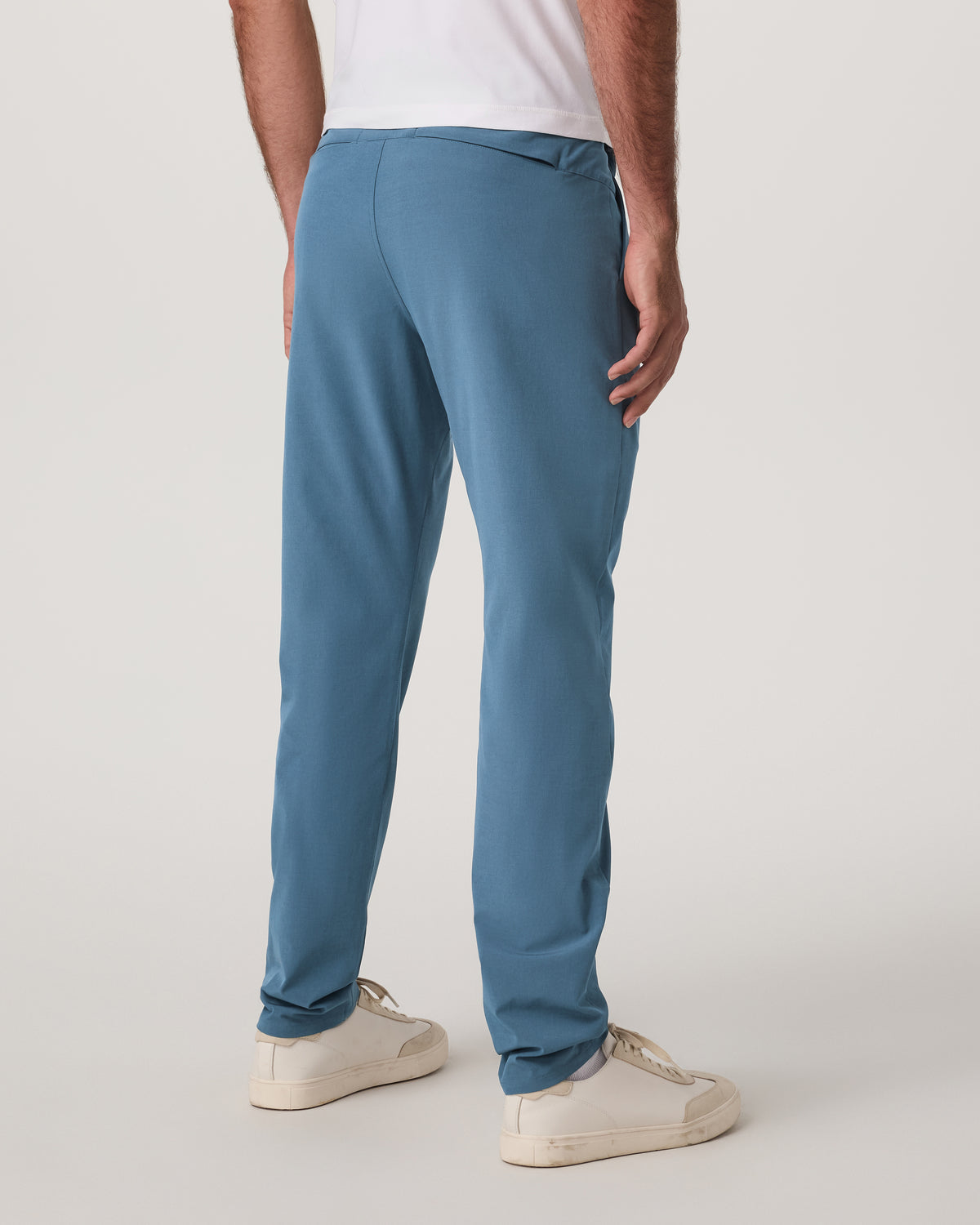 Aim Pant Men's Pool Blue Athletic Slim Fit 32" Inseam - Vuori