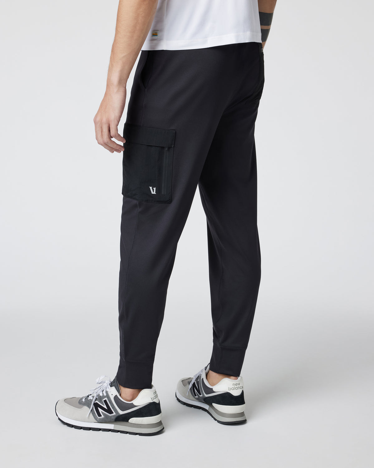Sunday Utility Jogger Men's Black Cargo Joggers - Vuori