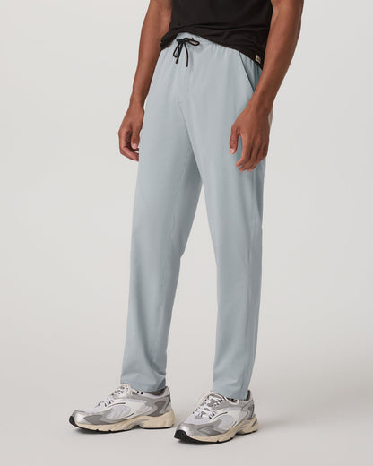 Elevate Kore Pant Lined Men's Athletic Pants in Sea Fog - Vuori