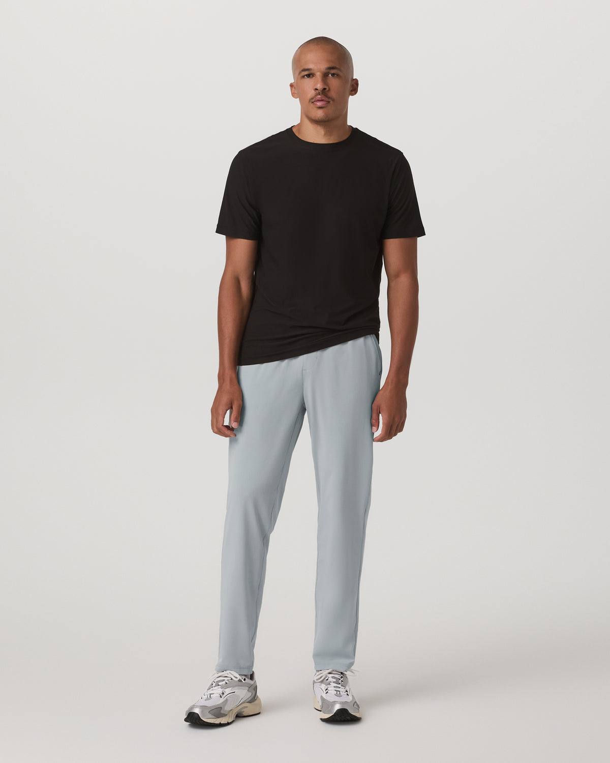 Elevate Kore Pant Lined Men's Athletic Pants in Sea Fog - Vuori