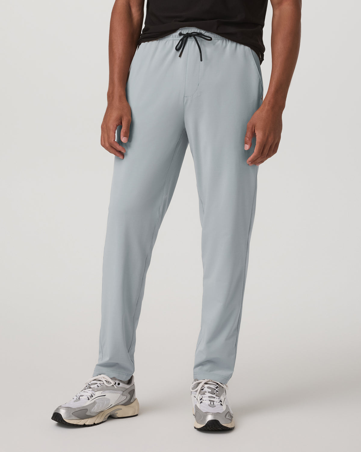 Elevate Kore Pant Lined Men's Athletic Pants in Sea Fog - Vuori